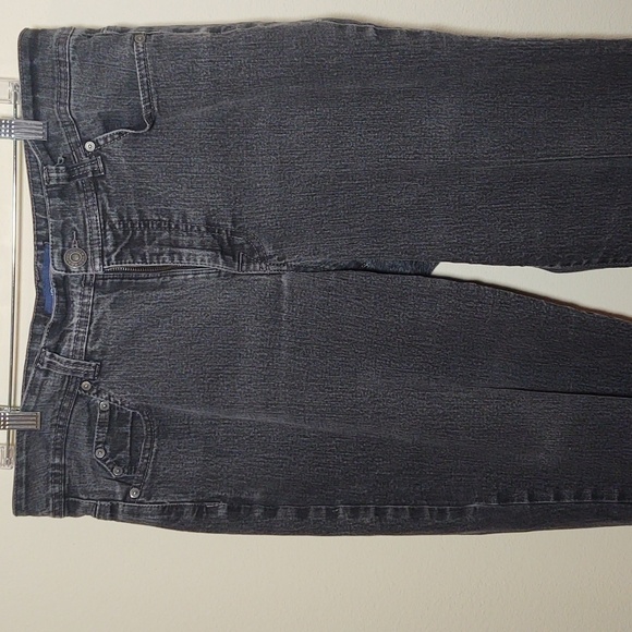 Bandolino Women's Black Demin Jeans - Picture 2 of 9